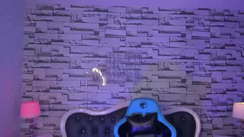 CARLYE   online show from 12/24/24, 04:00