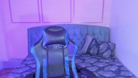 CARLYE   online show from 01/15/25, 11:10