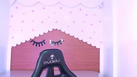 CARLYE   online show from 11/05/25, 02:55