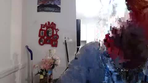 Snapshot of carliecreams chatting on 02/15/26, 01:35 Carlie online show from 02/15/26, 01:35