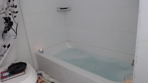 Snapshot of carliecreams chatting on 03/14/26, 06:57 Carlie online show from 03/14/26, 06:57