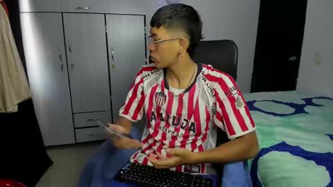 master online show from 02/19/25, 03:27