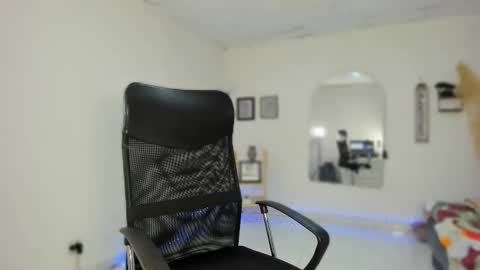 master online show from 11/06/25, 11:33