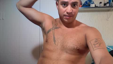 Snapshot of carlobukowski26 chatting on 07/01/26, 05:56 carlobukowski26 online show from 07/01/26, 05:56