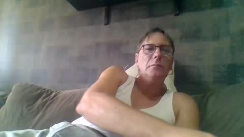 Snapshot of carlonebraska112233 chatting on 10/09/25, 09:18 carlonebraska112233 online show from 10/09/25, 09:18