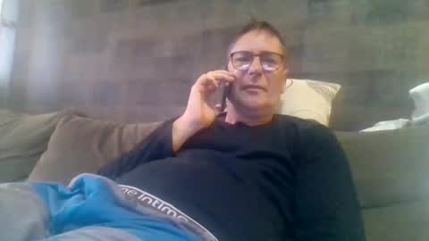 Snapshot of carlonebraska112233 chatting on 10/18/25, 07:20 carlonebraska112233 online show from 10/18/25, 07:20