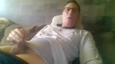 Snapshot of carlonebraska112233 chatting on 11/15/25, 07:27 carlonebraska112233 online show from 11/15/25, 07:27