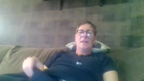 Snapshot of carlonebraska112233 chatting on 12/21/25, 08:32 carlonebraska112233 online show from 12/21/25, 08:32