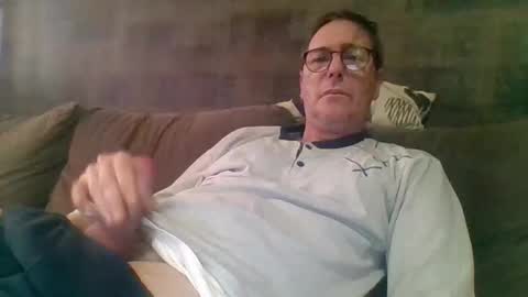 Snapshot of carlonebraska112233 chatting on 01/13/26, 07:02 carlonebraska112233 online show from 01/13/26, 07:02