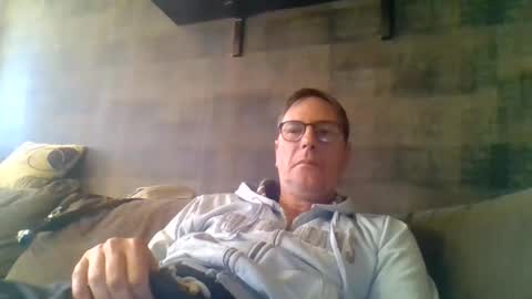Snapshot of carlonebraska112233 chatting on 03/16/26, 06:28 carlonebraska112233 online show from 03/16/26, 06:28