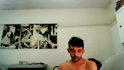 Snapshot of carlos037tm chatting on 06/23/26, 05:22 Carlos online show from 06/23/26, 05:22