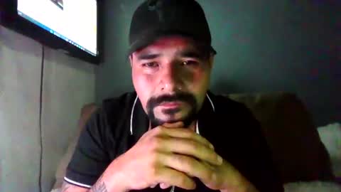 Snapshot of carlos100699 chatting on 08/09/26, 03:08 carlos100699 online show from 08/09/26, 03:08