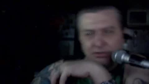 Snapshot of carlos712009 chatting on 05/18/26, 06:41 carlos712009 online show from 05/18/26, 06:41