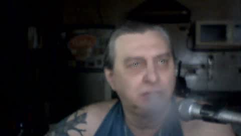 Snapshot of carlos712009 chatting on 06/14/26, 05:53 carlos712009 online show from 06/14/26, 05:53