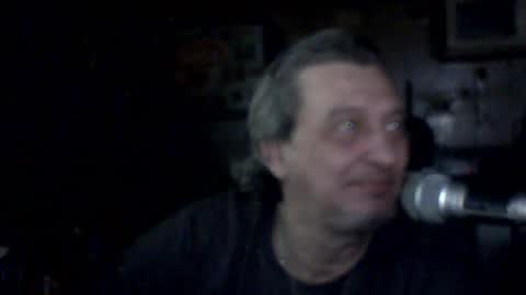 Snapshot of carlos712009 chatting on 07/27/26, 07:15 carlos712009 online show from 07/27/26, 07:15
