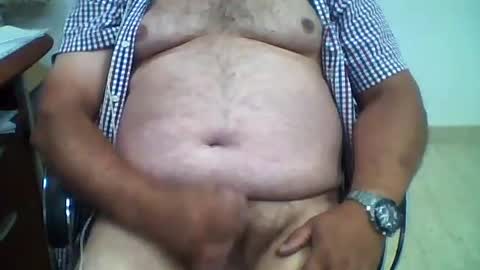 Snapshot of carlos8711 chatting on 07/08/26, 12:20 carlos8711 online show from 07/08/26, 12:20