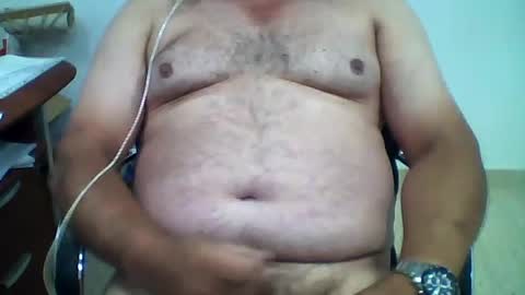 Snapshot of carlos8711 chatting on 07/19/26, 09:13 carlos8711 online show from 07/19/26, 09:13