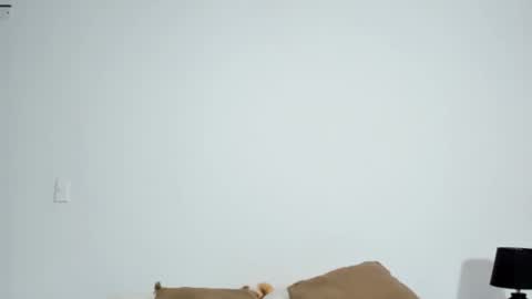 LisaGreyson online show from 02/05/25, 04:06