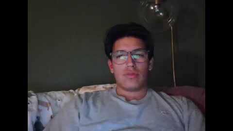 Snapshot of carlosjosecb1 chatting on 03/09/26, 06:06 carlos online show from 03/09/26, 06:06