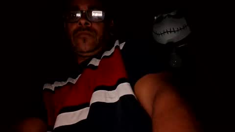Snapshot of carloslove1972 chatting on 05/11/26, 04:07 carloslove1972 online show from 05/11/26, 04:07
