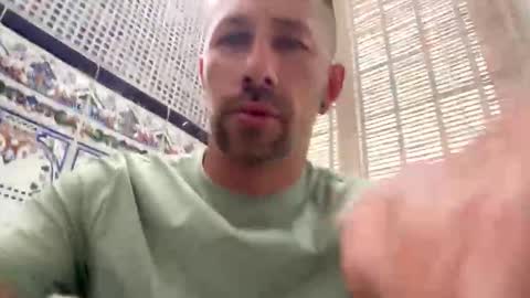 carlosrm440882 online show from 05/10/26, 07:24