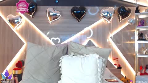 Carla Carla  I am sensual goddes and i was born for loveworshipping and enjoyment. online show from 10/12/25, 04:22