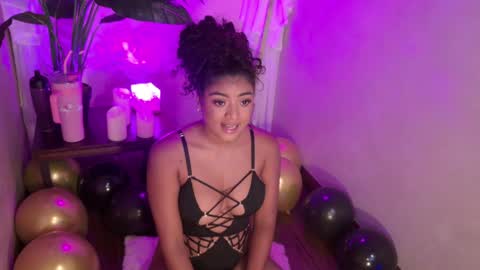 Snapshot of carly_monroe_ chatting on 10/01/25, 10:05 Carly Monroe  online show from 10/01/25, 10:05