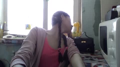 CarlyJoy online show from 02/05/25, 08:00