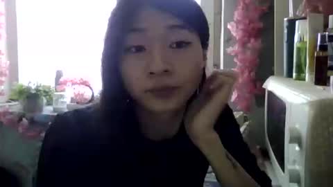 CarlyJoy online show from 11/01/25, 09:22