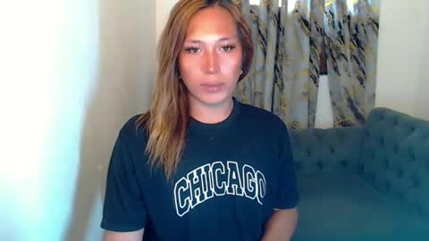 Snapshot of carmella_romance chatting on 01/15/26, 04:28 Carmella online show from 01/15/26, 04:28