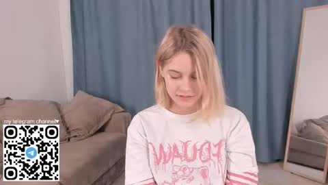 Snapshot of carmellasavina chatting on 03/12/26, 05:41 Alice online show from 03/12/26, 05:41