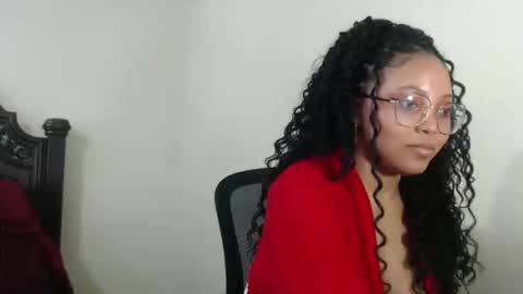 CARAMEL xoxo online show from 04/30/26, 10:47