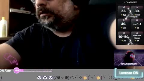 Snapshot of carmelo_devitto chatting on 01/04/25, 06:30 soy Batman online show from 01/04/25, 06:30