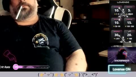 Snapshot of carmelo_devitto chatting on 02/12/25, 11:18 soy Batman online show from 02/12/25, 11:18