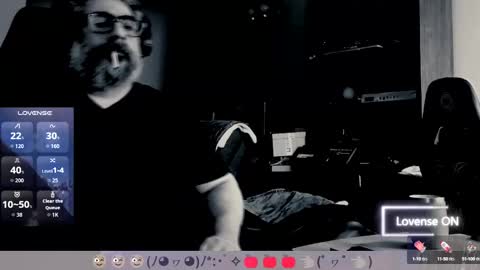 Snapshot of carmelo_devitto chatting on 10/02/25, 05:20 soy Batman online show from 10/02/25, 05:20