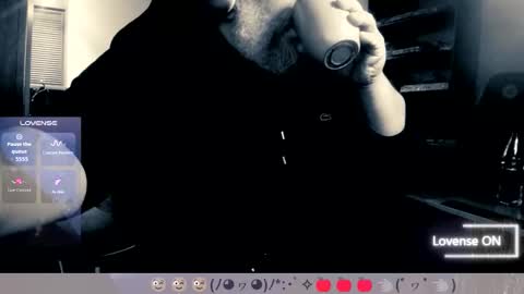 Snapshot of carmelo_devitto chatting on 10/06/25, 03:48 soy Batman online show from 10/06/25, 03:48