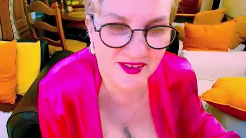 Snapshot of carmenrossi chatting on 05/12/26, 07:49 Carmen online show from 05/12/26, 07:49