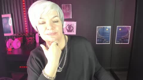 Snapshot of carmensoft chatting on 01/04/25, 02:46 Carmen online show from 01/04/25, 02:46