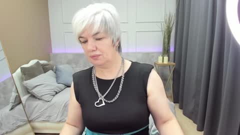 Snapshot of carmensoft chatting on 01/11/25, 01:16 Carmen online show from 01/11/25, 01:16
