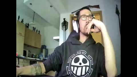 Snapshot of carnifex3112 chatting on 09/26/25, 04:11 carnifex3112 online show from 09/26/25, 04:11