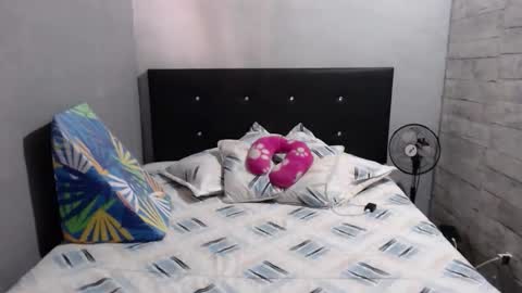 Caro milf  online show from 10/25/25, 06:46