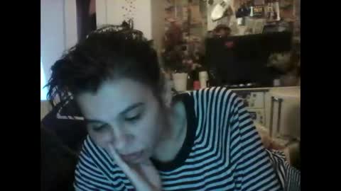 Snapshot of caroisback chatting on 09/27/25, 08:52 caroisback online show from 09/27/25, 08:52