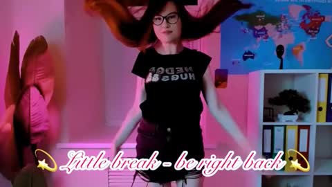 Carol online show from 11/12/25, 01:44