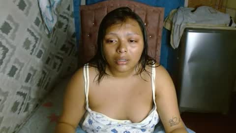 Snapshot of carol_lil1 chatting on 02/18/26, 06:37 carol_lil1 online show from 02/18/26, 06:37