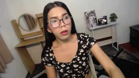 Carolina online show from 12/19/24, 08:23