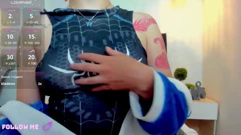 Snapshot of carol_pinter chatting on 02/11/25, 10:26 Carol online show from 02/11/25, 10:26