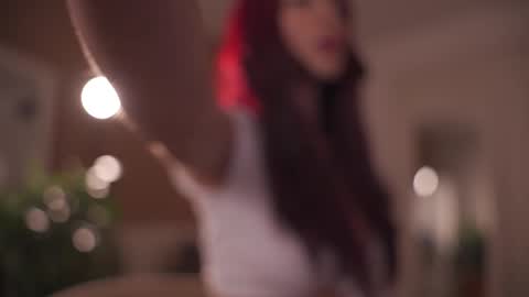 Snapshot of carolart chatting on 02/26/26, 10:31 carolart online show from 02/26/26, 10:31