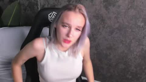 Carol online show from 11/19/25, 11:05