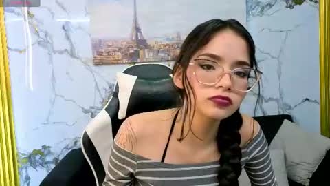 carolina23_pm online show from 06/24/26, 01:48