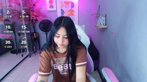 CAROLINA.  online show from 03/25/26, 01:17
